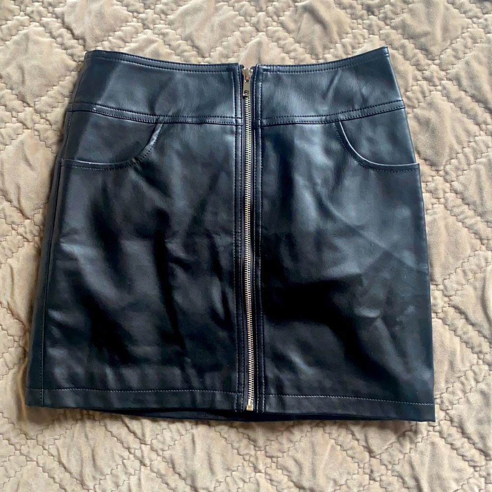 Black pleather zip-up skirt